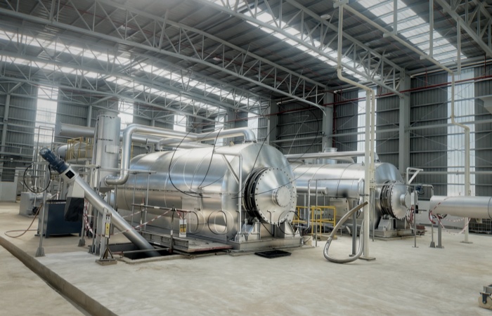 Площадка установки полунепрерывного пиролиза DOING в Малайзии Установка пиролиза нефтешлама DOING